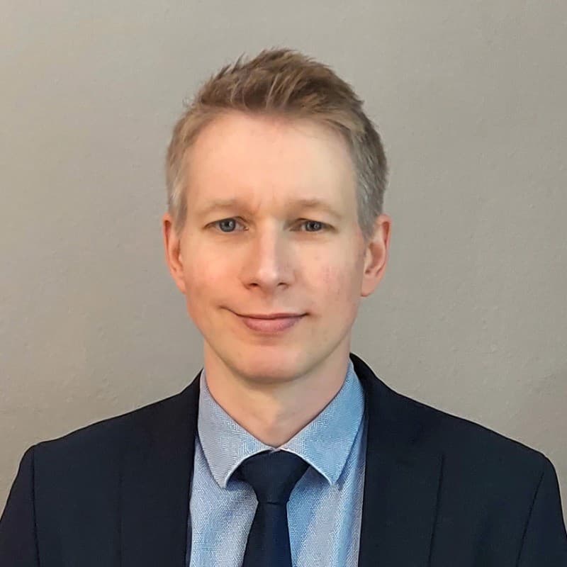 Manuel Schwartz arbeitet im Bereich Öffentlichkeitsarbeit bei der Deutschen Gesellschaft für zerstörungsfreie Prüfung